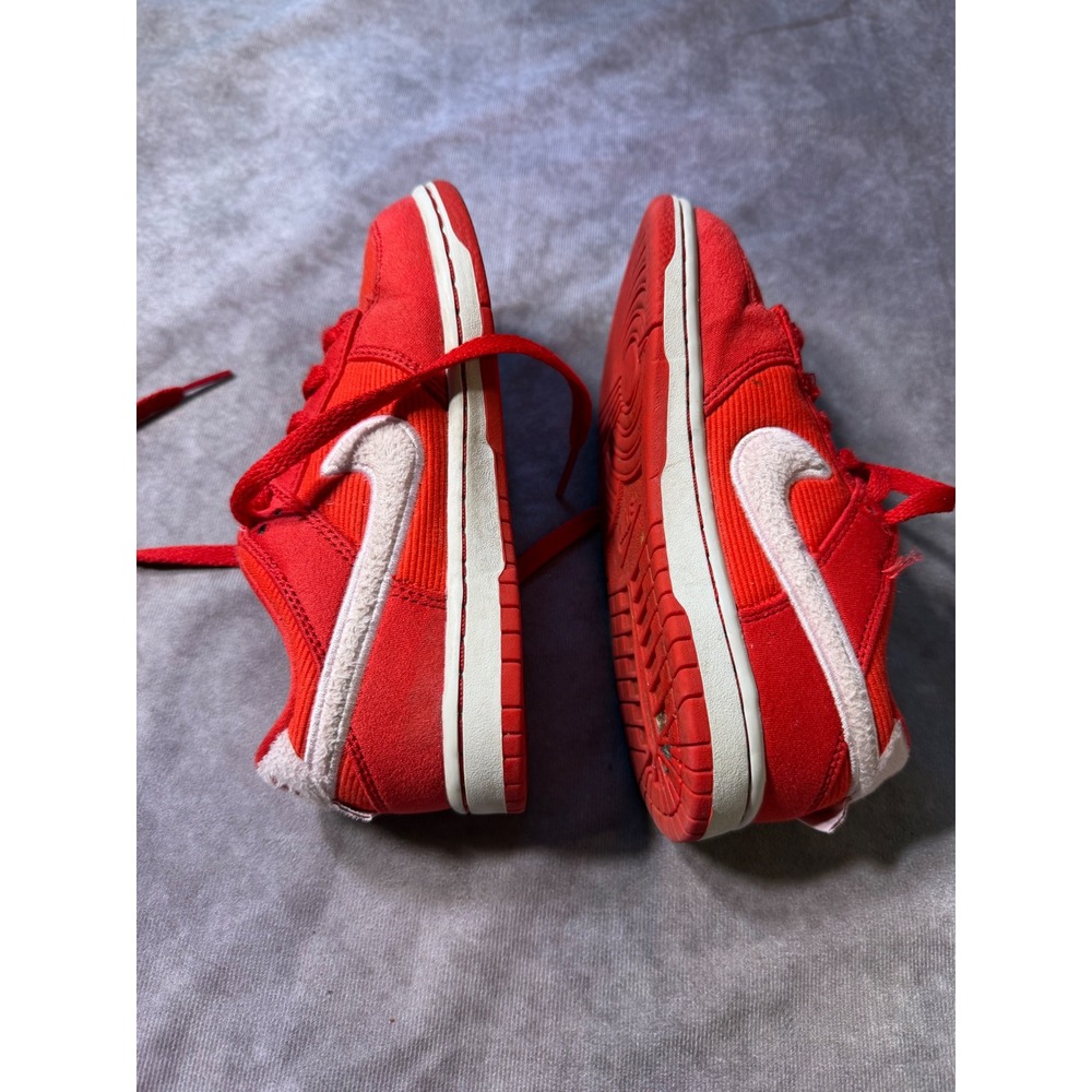 Nike Dunk Low Valentines Day Red Corduroy Fleece Swoosh FZ3548-612 Kids GS - Picture 6 of 9